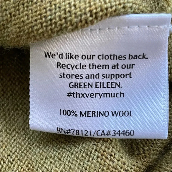 EILEEN FISHER Medium Green VNeck 100% Merino Wool Split Side Hem SweaterREAD - Picture 4 of 11